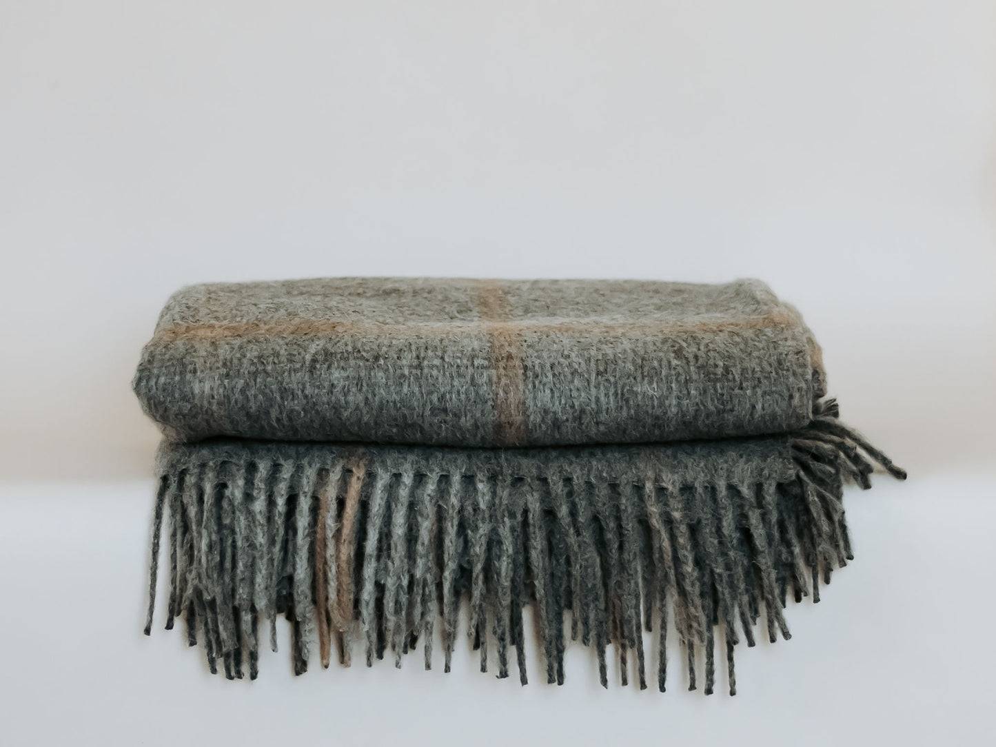 Awenda Alpaca Throw